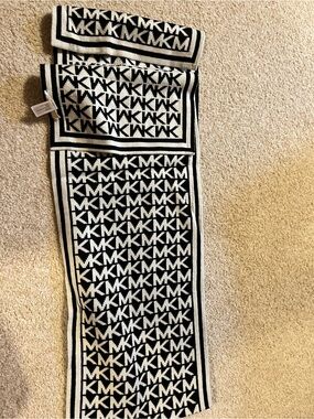 Michaels Black and White Geometric Logo Knit Scarf